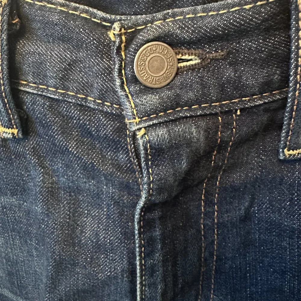 Levi's 511 Straight Fit Destroyed / Tattered W 31 L 32 - Picture 2 of 6